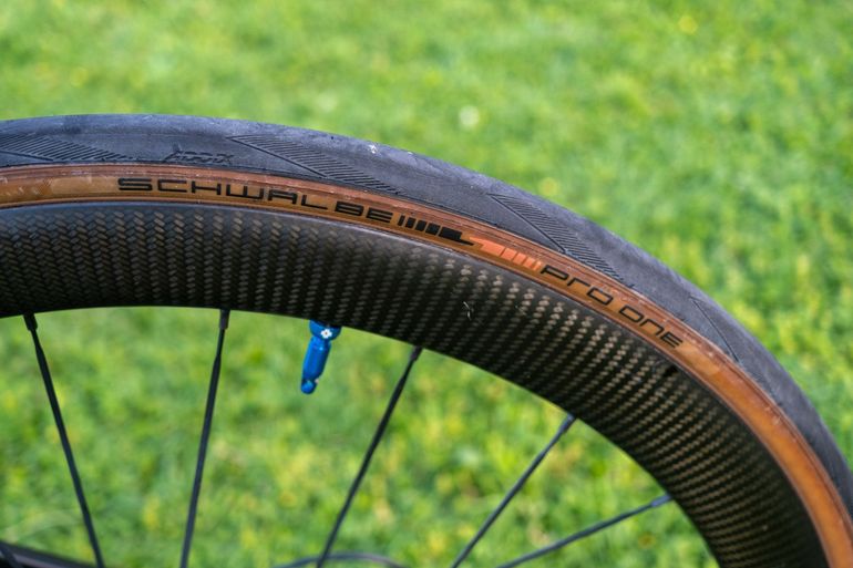 Used Giant Defy Advanced Pro 0 2016 2016 Road & Gravel, Black — image 12 of 15