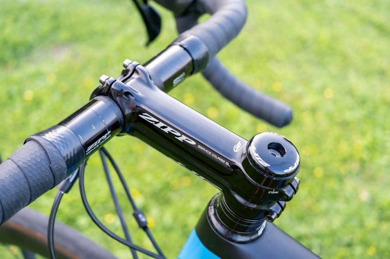Used Giant Defy Advanced Pro 0 2016 2016 Road & Gravel, Black — image 7 of 15