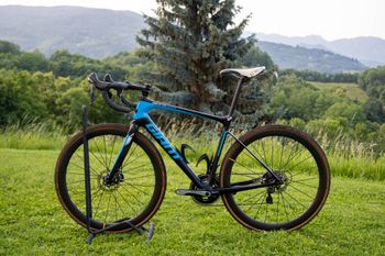 Used Giant Defy Advanced Pro 0 2016 2016 Road & Gravel, Black — image 2 of 15