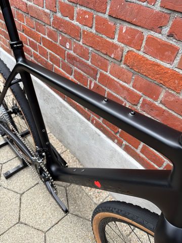 Used De Rosa Custom Shimano GRX 2023 Road & Gravel, Black — image 8 of 14