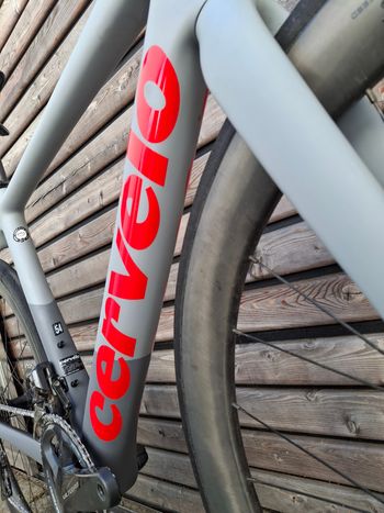 Used Cervélo R-Series Ultegra Di2 Disc 2021 Frameset 2021 Road & Gravel — image 5 of 8