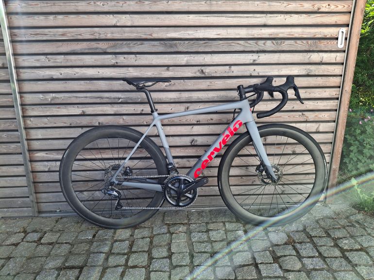 Used Cervélo R-Series Ultegra Di2 Disc 2021 Frameset 2021 Road & Gravel — image 2 of 8