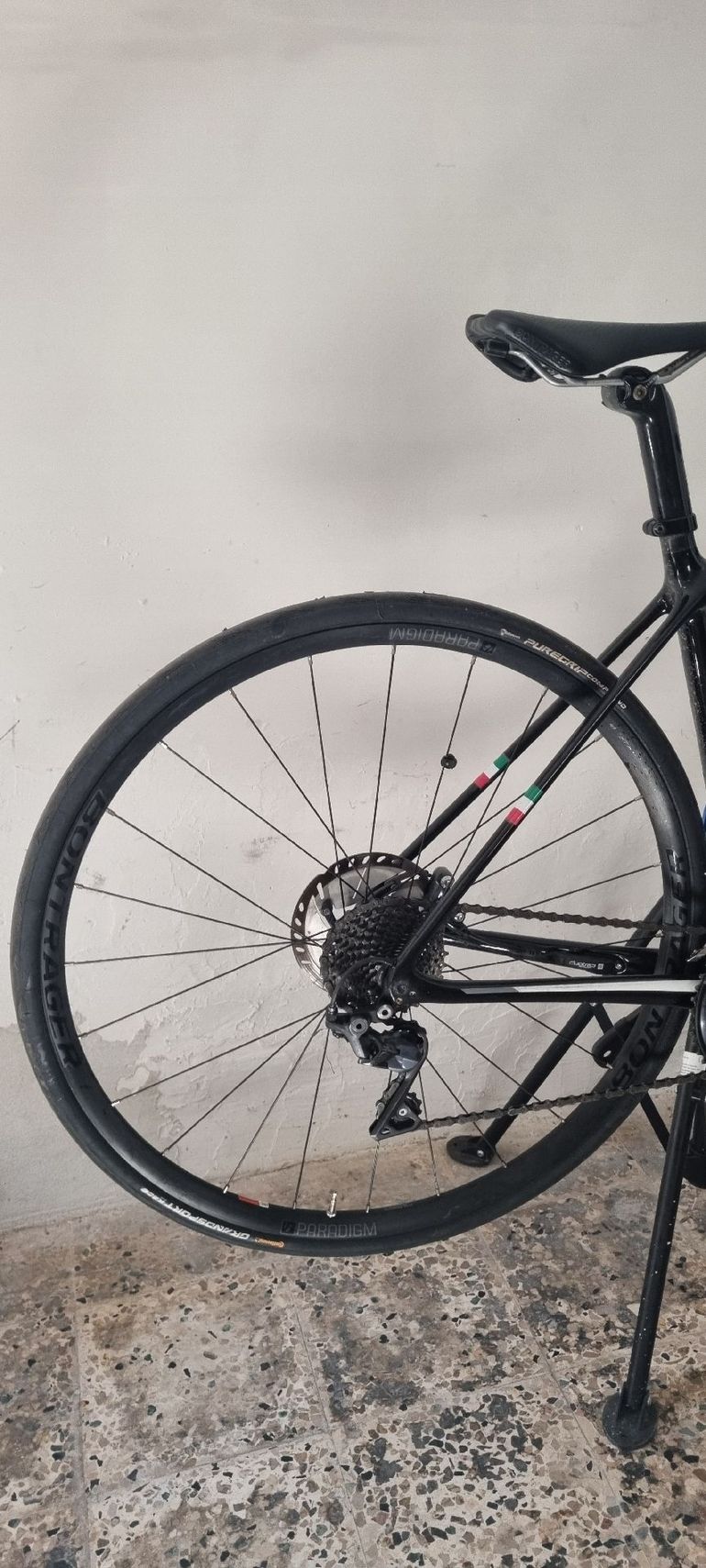 Used Trek Émonda SL 6 Disc 2020 2020 Road & Gravel, Black — image 6 of 7