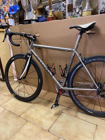Used IS Passoni IS Passoni Custom Shimano Dura Ace 2013 Racefiets & gravel