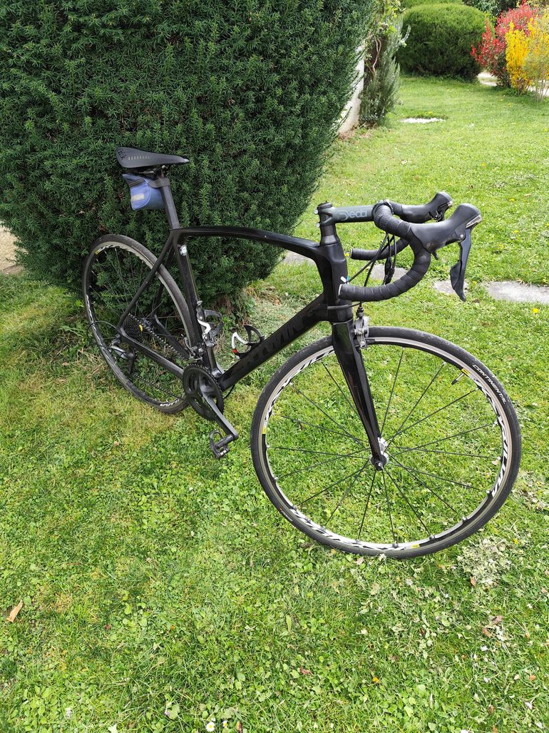 Used B’TWIN B'Twin Ultegra 2016 2016 Road & Gravel, Negro — image 1 of 5
