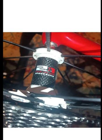Used Trek Émonda SL 6 2018 2018 Road & Gravel, Red — image 5 of 6