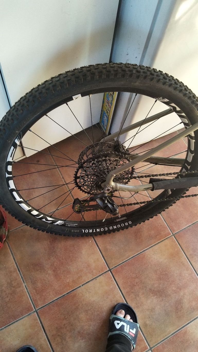 Used GT Zaskar LT Expert 2021 2021 Mountainbike — image 3 of 8