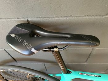 Used Bianchi Sprint Disc Ultegra 2021 2021 Road & Gravel, Green — image 8 of 9