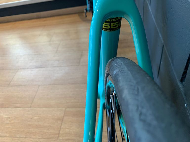 Used Bianchi Sprint Disc Ultegra 2021 2021 Road & Gravel, Green — image 5 of 9