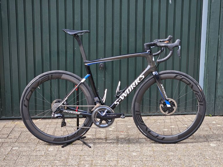 Used Specialized S-Works Tarmac SL6 Disc - Dura Ace Di2 2020 2020 Road & Gravel, Black — image 1 of 12