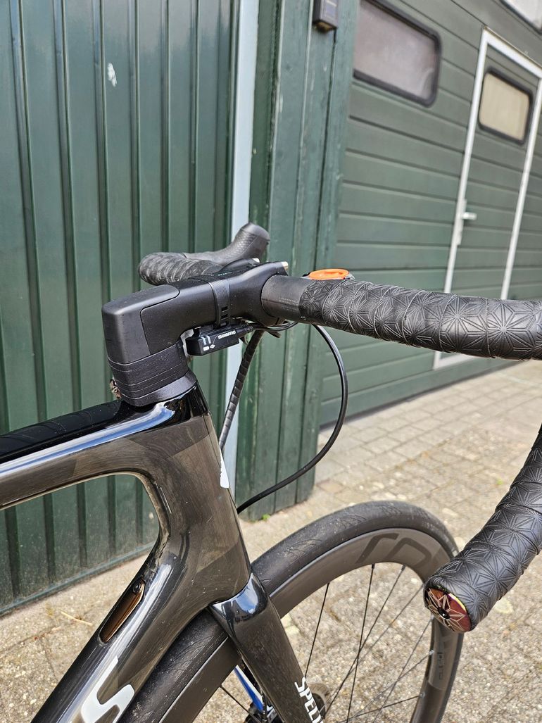 Used Specialized S-Works Tarmac SL6 Disc - Dura Ace Di2 2020 2020 Road & Gravel, Black — image 11 of 12