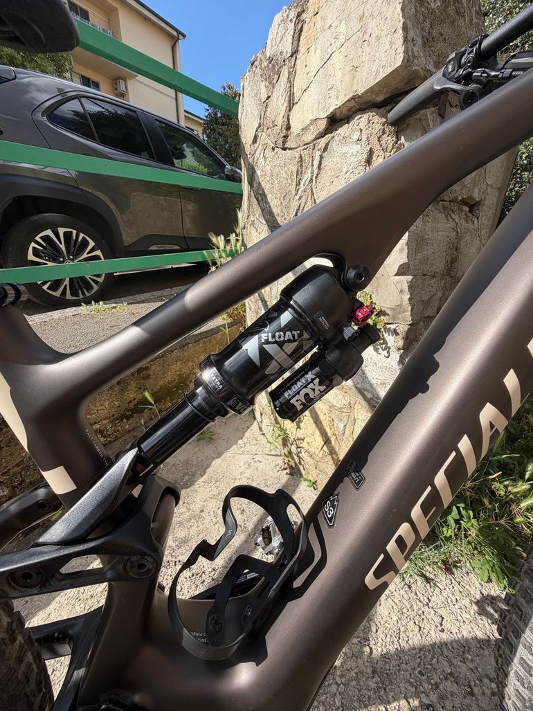 Used Specialized Turbo Levo SL Comp Carbon 2024 2024 Mountainbike — image 6 of 6