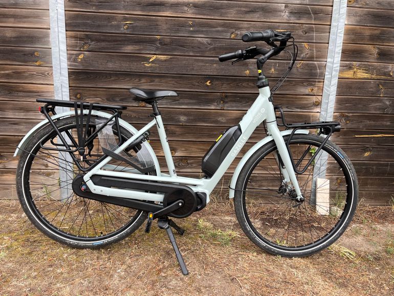 Used Gazelle Bloom C7 HMS Low-Step 2024 2024 Urban, Light Gray — image 6 of 19
