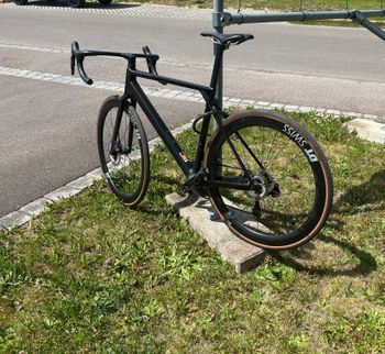 Used Canyon Ultimate CF SLX 8 Di2 2023 2023 Road & Gravel