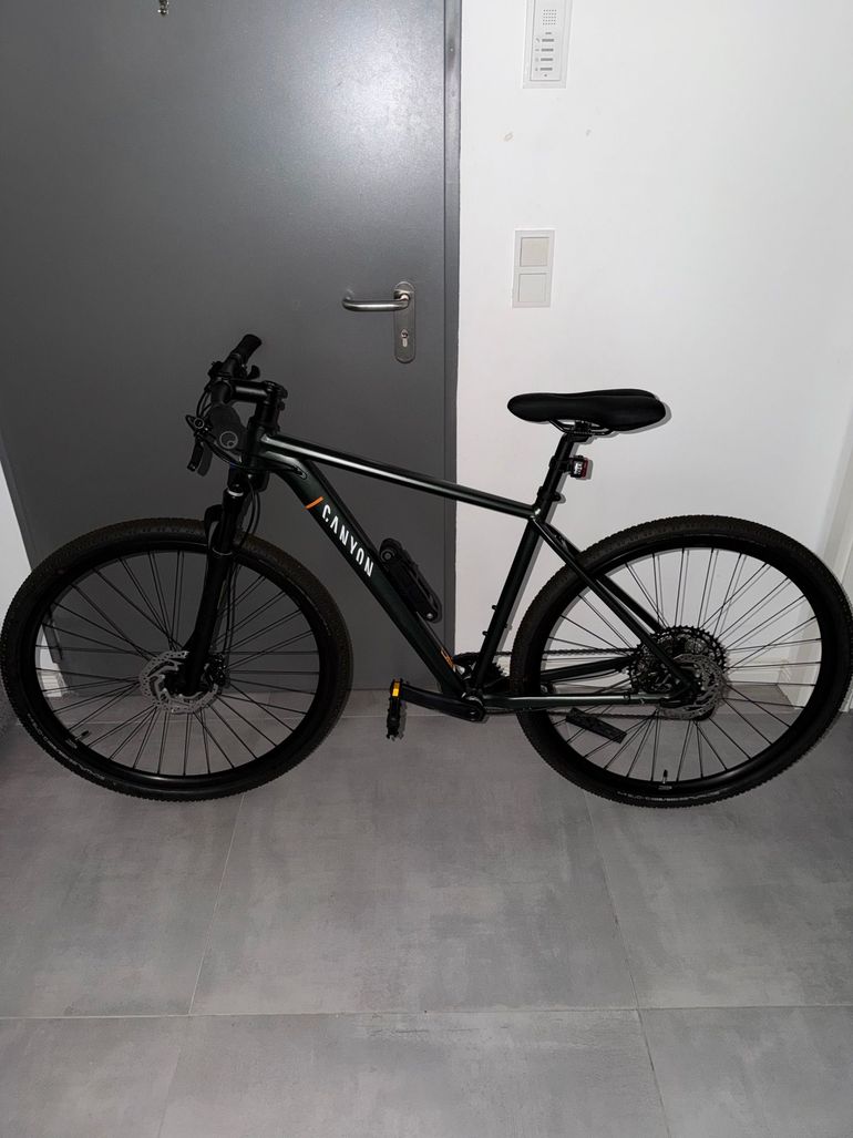 Used Canyon Pathlite 6 2023 2023 Urban — image 2 of 10