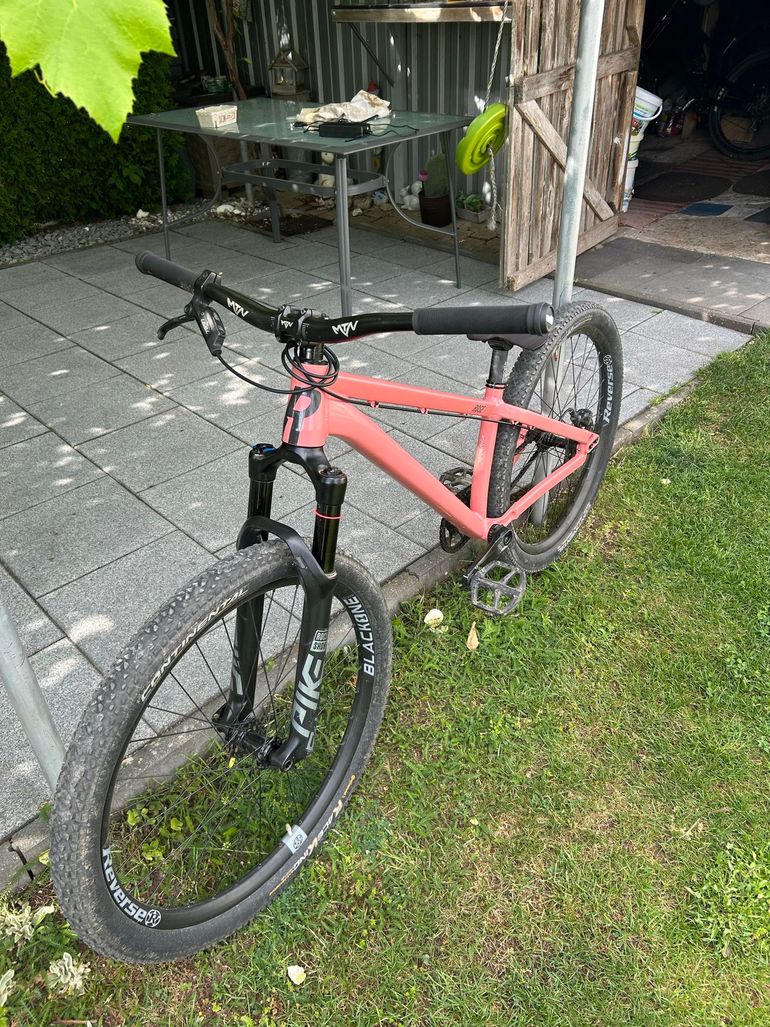 Used Rose The Bruce Ltd. 2024 2024 Mountainbike, Viola — image 1 of 7