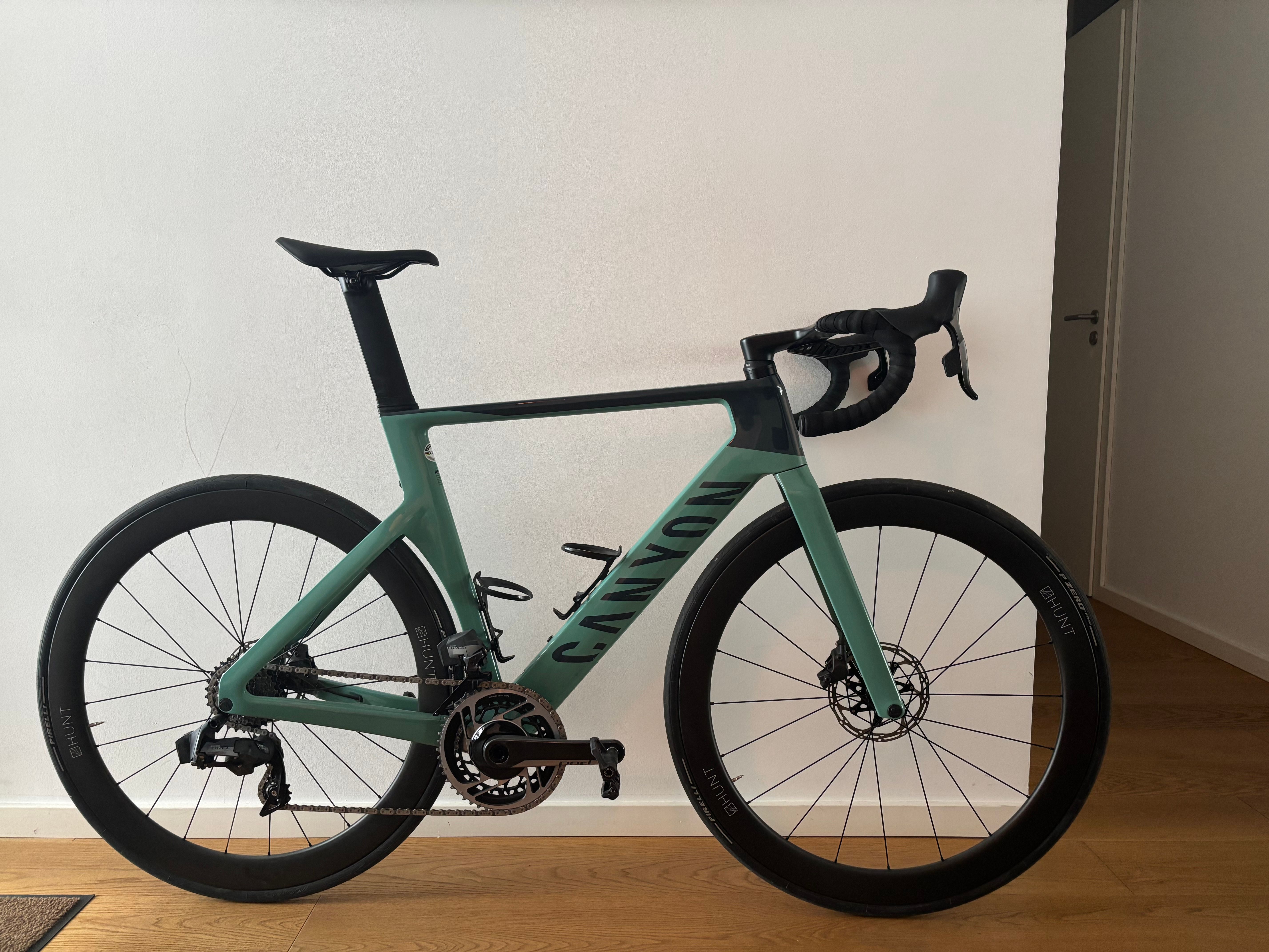 Canyon Aeroad CF SLX 8 Disc Di2 2022 Frameset | buycycle