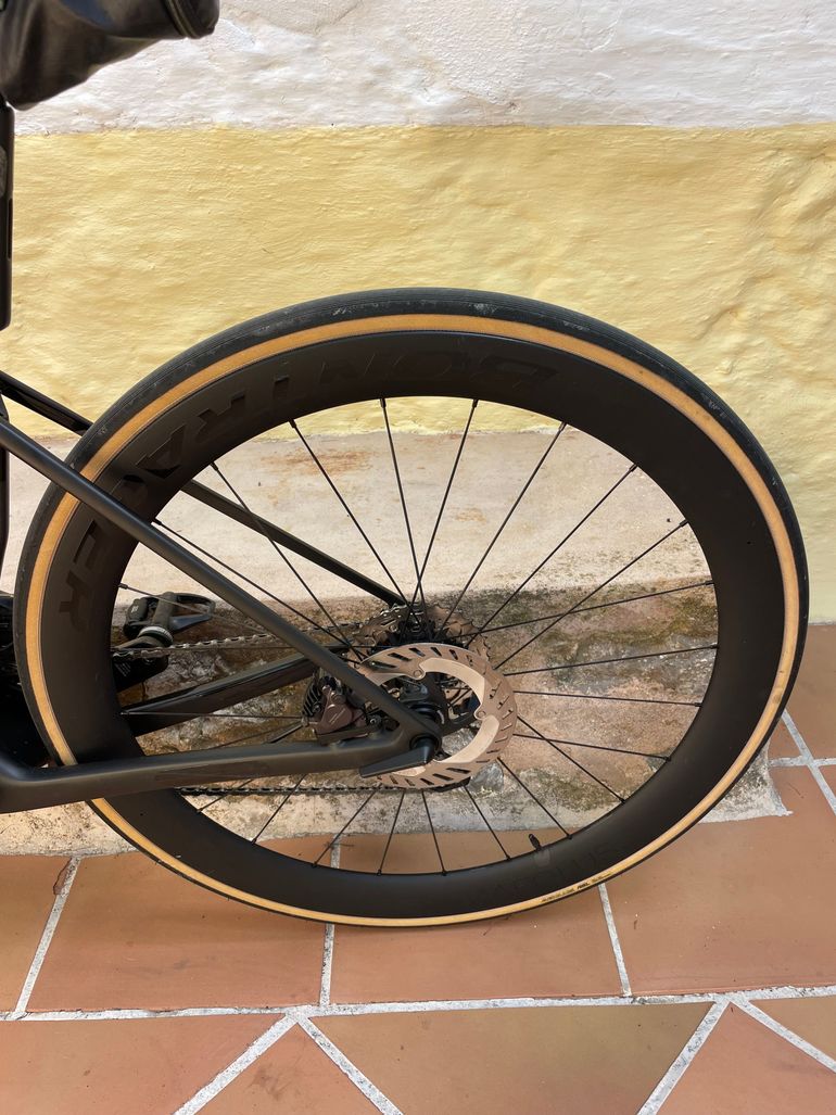 Used Trek Madone SLR 7 Gen 8 2026 2026 Road & Gravel — image 4 of 10