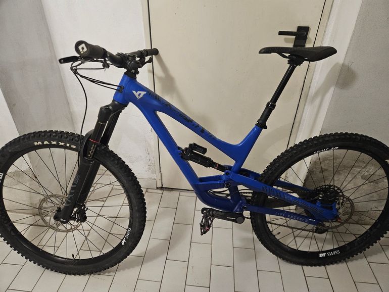Used YT Industries Capra Base AL 29 2021 2021 Mountainbike, Blue, 29 — image 2 of 11