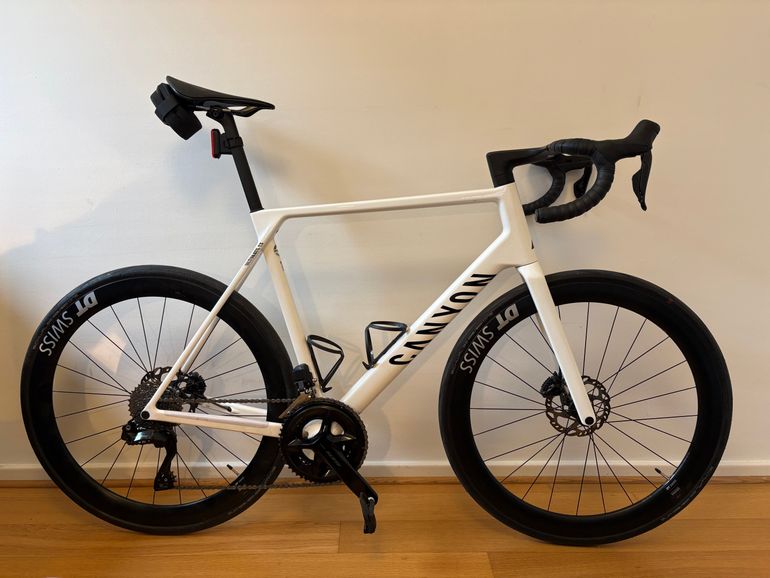 Used Canyon Ultimate CF 7 Di2 AERO 2026 2026 Road & Gravel, White — image 1 of 9