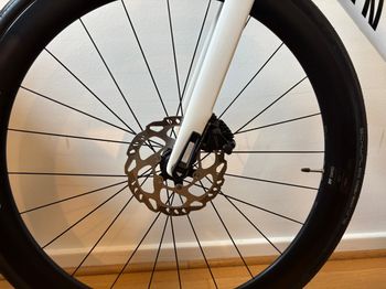 Used Canyon Ultimate CF 7 Di2 AERO 2026 2026 Road & Gravel, White — image 6 of 9