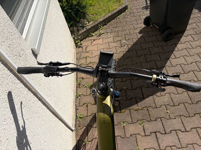Used BULLS Sonic EVO 1 750 29" 2023 2023 Mountainbike, Grün, 29 — image 7 of 16