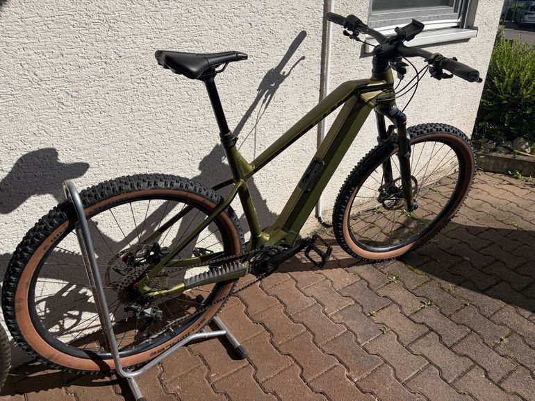 Used BULLS Sonic EVO 1 750 29" 2023 2023 Mountainbike, Grün, 29 — image 1 of 16