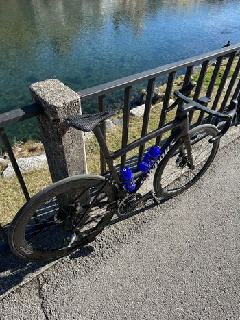 Used Specialized S-Works Tarmac SL8 – SRAM RED AXS 2025 2025 Road & Gravel — image 5 of 5