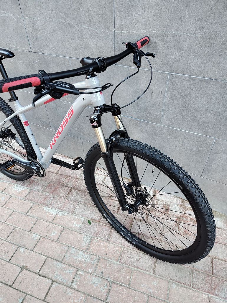Used Kross LEVEL 4.0 2022 2022 Mountainbike — image 3 of 9
