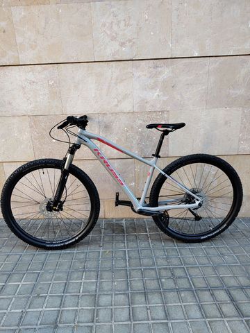Used Kross Level Shimano Deore 2023 Mountainbike, Light Gray, 29 — image 2 of 10