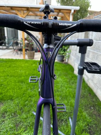 Used Trek Émonda ALR 5 Disc 2019 2019 Road & Gravel — image 13 of 27