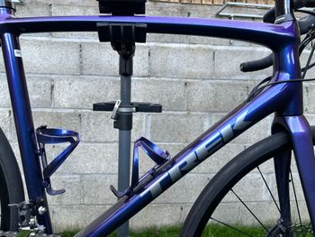 Used Trek Émonda ALR 5 Disc 2019 2019 Road & Gravel — image 2 of 27