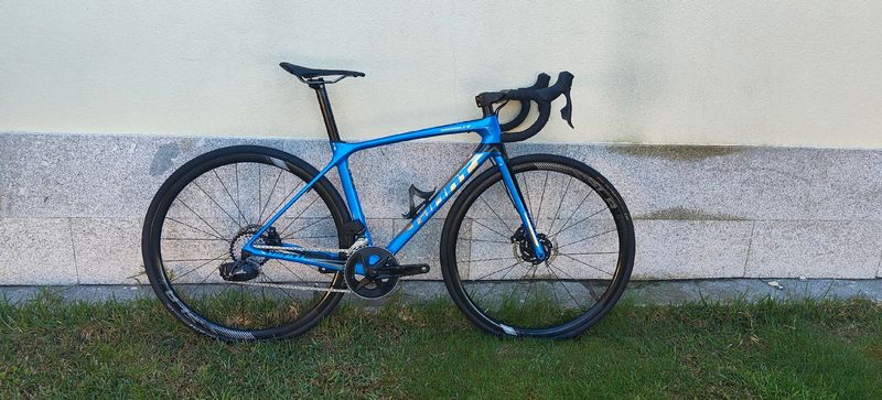 Used Giant TCR Advanced Disc 3 2022 2022 Road & Gravel