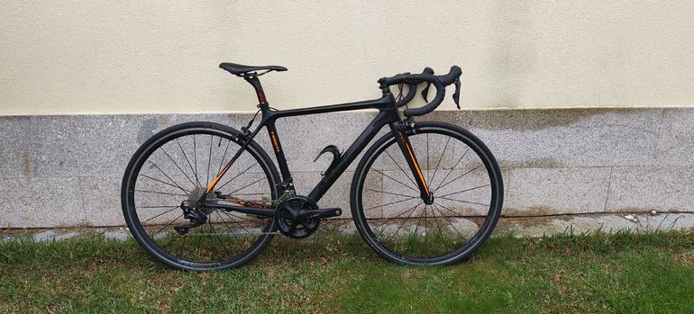 Used Massi Massi Custom Shimano 105 2021 Road & Gravel, Black — image 1 of 7