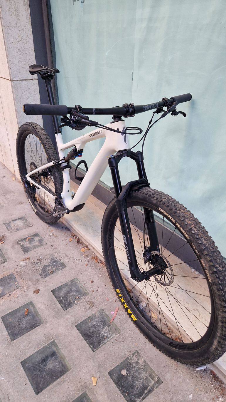 Used Specialized Epic 8 EVO Pro Frameset 2024 Frameset 2024 Mountainbike, White, 29 — image 4 of 13