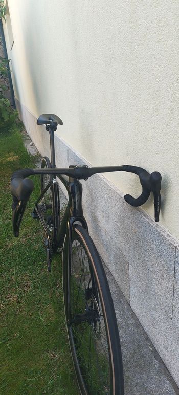 Used Specialized Tarmac SL7 Pro - SRAM Force eTap AXS 2023 2023 Road & Gravel — image 4 of 9