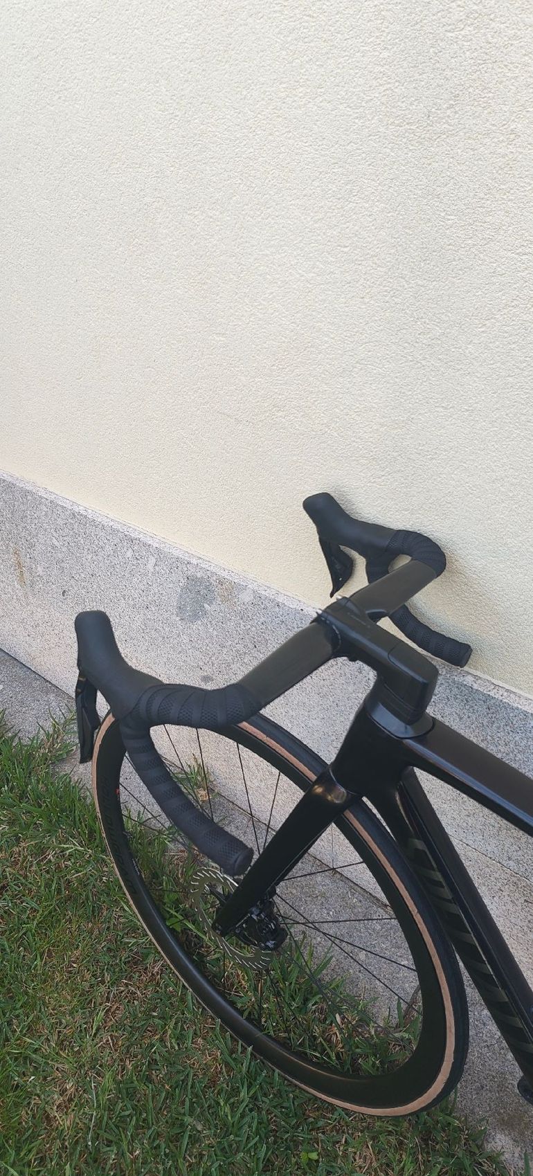 Used Specialized Tarmac SL7 Pro - SRAM Force eTap AXS 2023 2023 Road & Gravel — image 9 of 9
