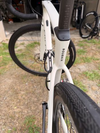 Used Specialized Roubaix SL8 Comp - Shimano 105 Di2 2025 2025 Road & Gravel