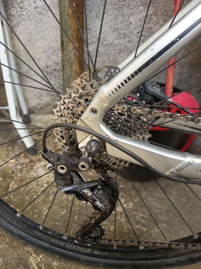 Used Univega Univega Custom Shimano Deore 2015 Mountainbike, Hellgrau — image 3 of 7
