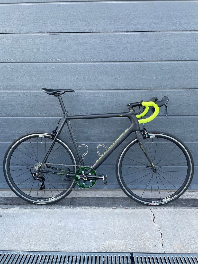 Used Cannondale SuperSix EVO Shimano 105 2016 Road & Gravel, Black — image 1 of 12