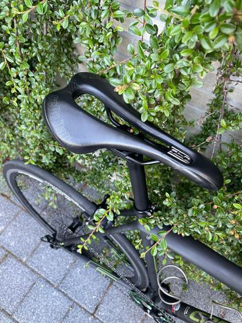 Used Cannondale SuperSix EVO Shimano 105 2016 Road & Gravel, Black — image 8 of 12