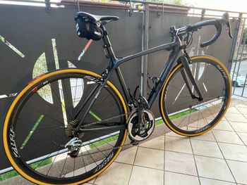 Used Trek Émonda SLR 6 2019 2019 Road & Gravel, Black — image 2 of 4