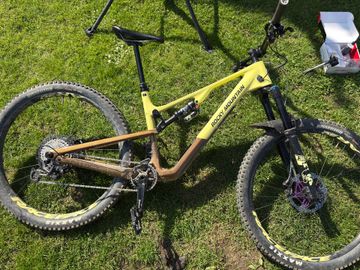 Rocky Mountain Instinct C70 Shimano 2024 2024 Mountainbike usato, Arancione — immagine 5 di 6