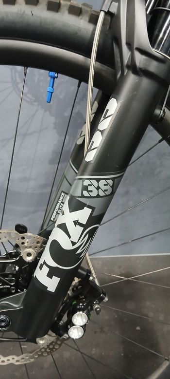 Used Specialized S-Works Enduro Frameset 2022 2022 Mountainbike, Light Gray — image 10 of 13
