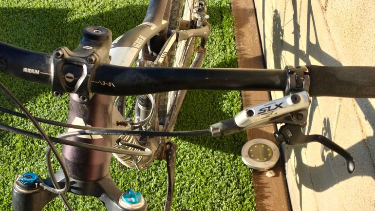 Used Canyon Nerve Shimano Deore XT 2016 Mountainbike, Black — image 9 of 14