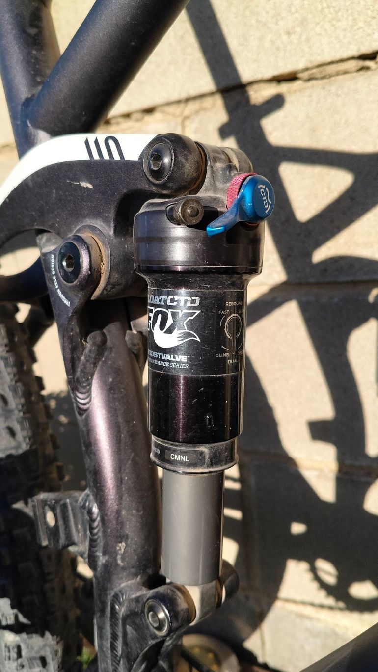 Used Canyon Nerve Shimano Deore XT 2016 Mountainbike, Black — image 7 of 14