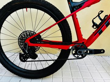 Gebrauchtes Trek Supercaliber Sram Eagle Transmission X0 2023 Mountainbike, Rot — Bild 3 von 13