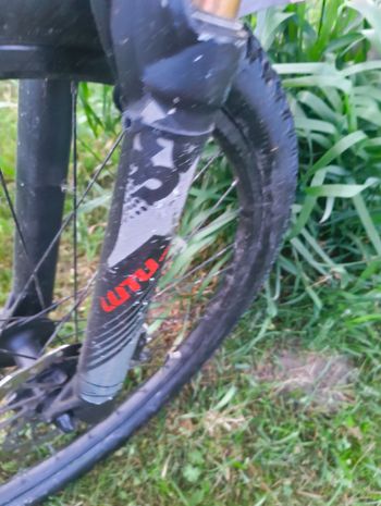 Used Markenlos Markenlos Custom Shimano Altus 2014 Mountainbike, Negro — image 9 of 11