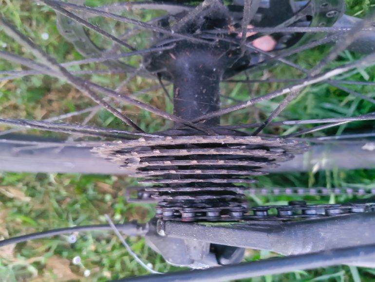 Used Markenlos Markenlos Custom Shimano Altus 2014 Mountainbike, Negro — image 3 of 11