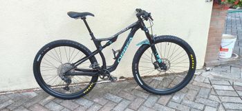 Used Orbea ORBEA OIZ H30 2022 Mountainbike, Schwarz — image 2 of 2